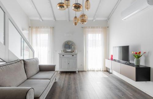 Historic Center Apartment | Casa del Borgo by Wonderful Italy