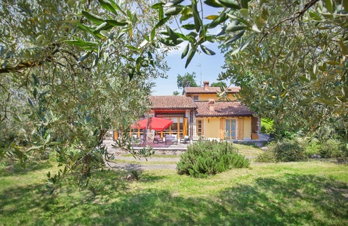 Affi Ski Chalet | Casa del Bosco for 8 People