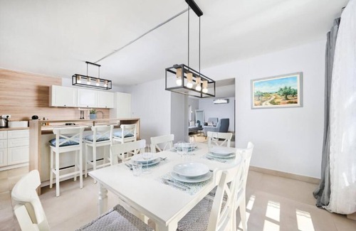 Sveti Bartol House | Casa del Conte - Spacious Autochthonous Villa