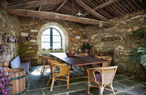 Gondomar Villa | Casa del Cura de Oliveira