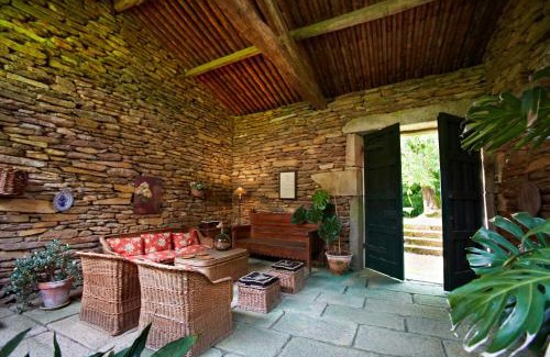 Gondomar Villa | Casa del Cura de Oliveira