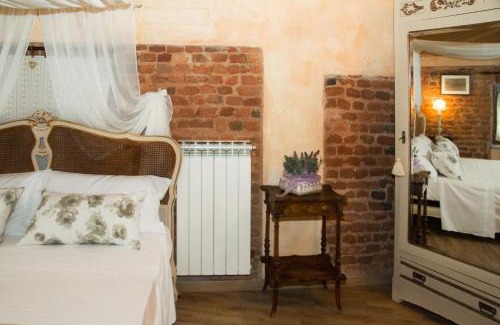 Airasca Bed & Breakfast | Casa Del Grande Vecchio