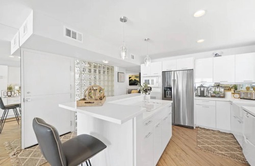 Capistrano Beach House | 🏝️Casa Del Mar🏝️ on Beach Road.