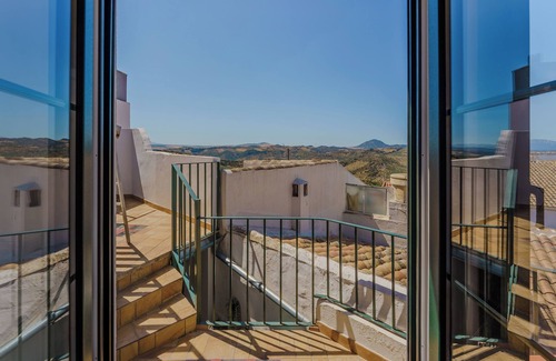 Olvera House | Casa del Patito with Vista | Duckling Stays