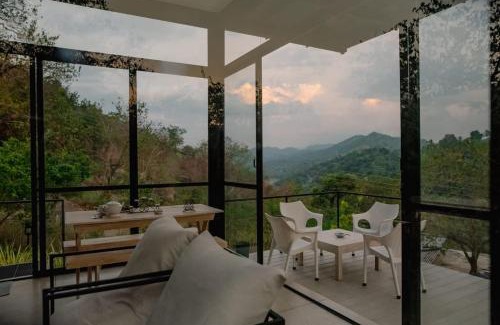 Wayikkal Villa | Casa Del Sol - Luxury Villa