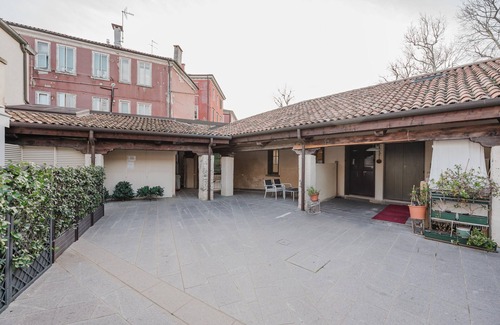 Longa Apartment | Casa dell'Aquila - 10 min from Venice