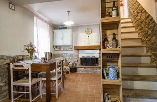 Serravalle Pistoiese House | Casa della Fontana by Interhome