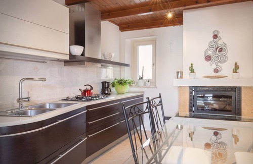 Albisano Apartment | Casa Delle Stelle with Terrace