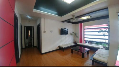 Pansol Villa | Casa Demetria Duplex Hot Spring Resort Laguna