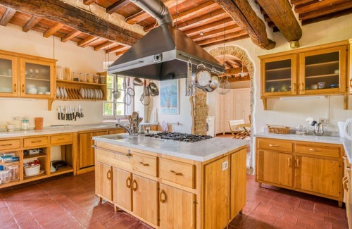 Pieve al Bagnoro Villa | Casa Di Quercia - Five Bedroom Villa, Sleeps 10
