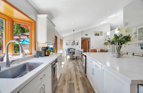Woodland Hills House | Casa Diego a Centrally Located Spanish Vibe Home w/Great Outdoors & Pool
