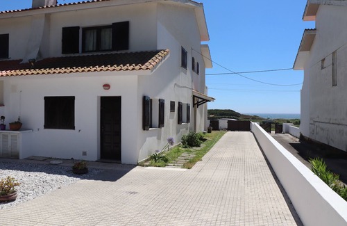 Viana do Castelo House | Casa do Cipreste - In front of the beach
