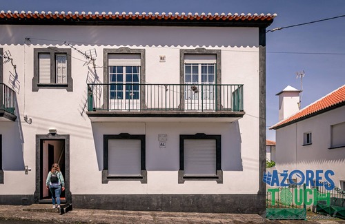 Biscoitos Apartment | Casa do Mirante in Biscoitos