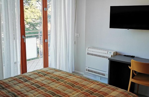 Quartiere Dismano House | Casa Dora