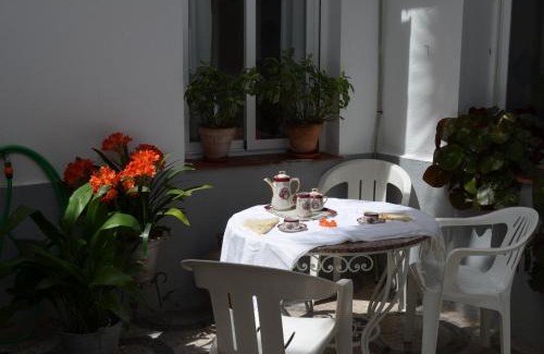 Cardena House | CASA DOROTEO
