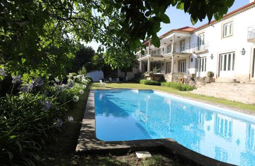 Facha Villa | Casa dos Macieis - Entire Main House, Entire Guesthouse or Separate Wing of Main House - Camino Santiago direct access & Optional Agritourism