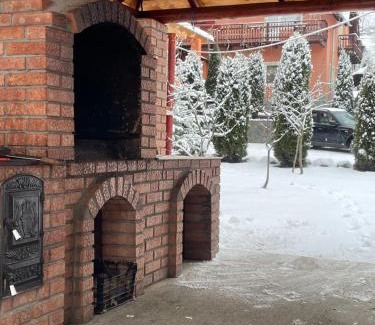 Moieciu House | Casa Elegant