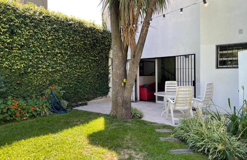 Florida House | Casa en Florida - como estar en una quinta a 15 cuadras de CABA