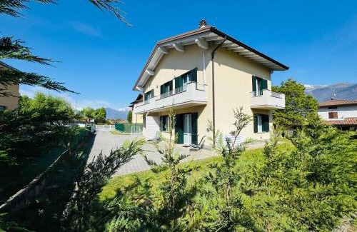 Colico Piano Apartment | Casa Enea