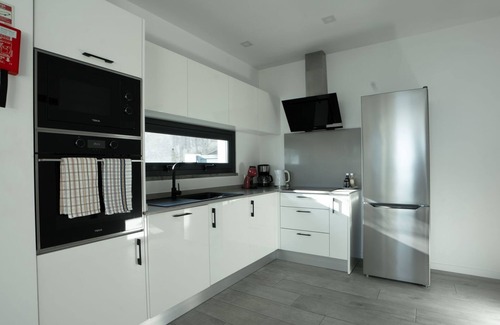 Imaculado Coracao de Maria House | Casa Erbozeta by LovelyStay