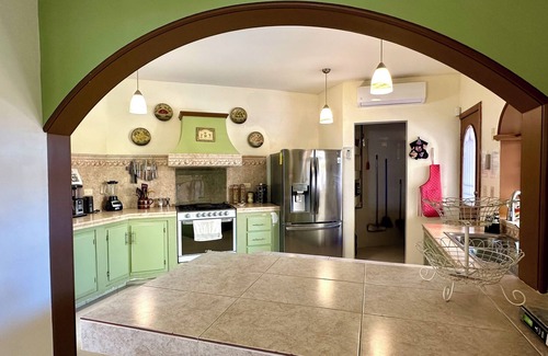 La Paz House | Casa Esperanza - spacious beauty with bay views