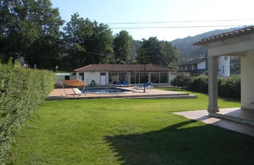 Cardielos House | Casa Estrada da Guia
