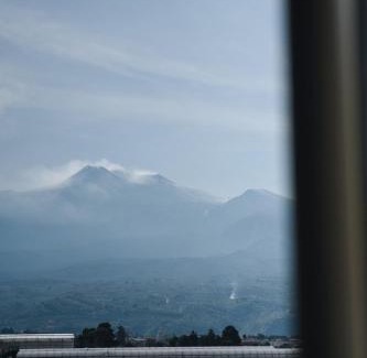 Archi House | Casa Etna e Waves