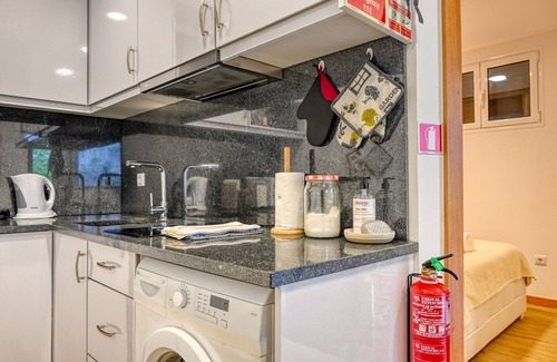 Porto Moniz Apartment | Casa Familia Pestana 1, a Home in Madeira