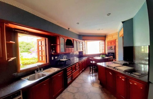 Cali House | Casa Familiar Veraneras DE SAN Fernando