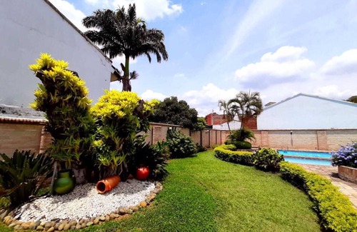 Cali House | Casa Familiar Veraneras DE SAN Fernando
