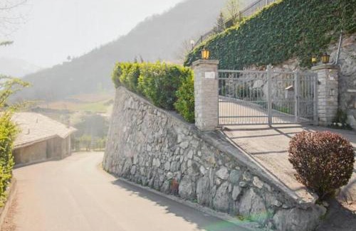 Montan-Angelin-Arensod Apartment | Casa Felice da Piera