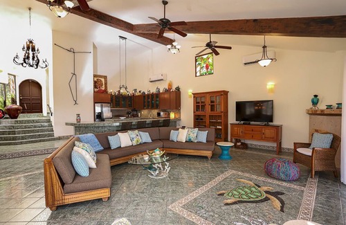 Pedregal House | Casa Flamingo Cabo Luxurious Home. Spacious Rooms, Private Pool and Jacuzzi