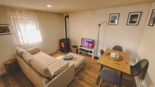 Montalegre House | Casa Fonte Fria