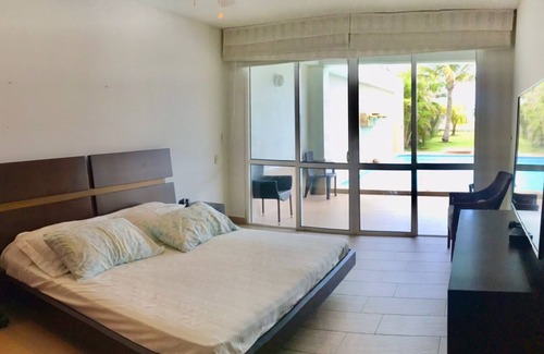 Arroyo de Piedra House | Casa Frente Al Mar