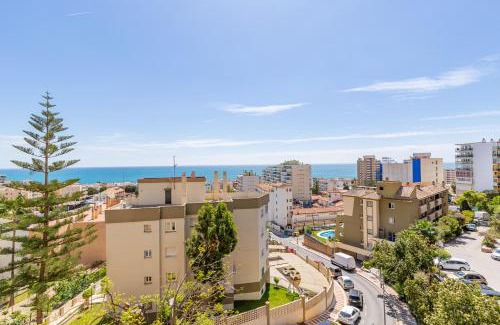 Carihuela Apartment | Casa Frida - Vistas al Mar desde tu terraza privada