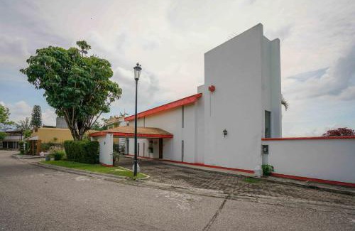 Sumiya Apartment | Casa Fujiyama Relax y Alberca bajo el sol