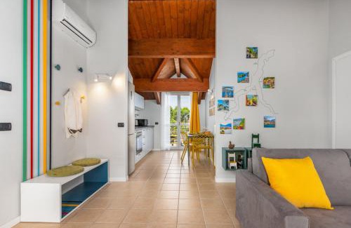 Bregnano Apartment | Casa Gialla 7a, New Apartment Milano&Como