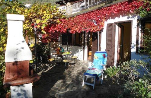 Costa dʼOneglia House | Casa Gialla