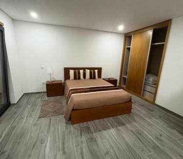 Rio Caldo House | Casa Gidelos