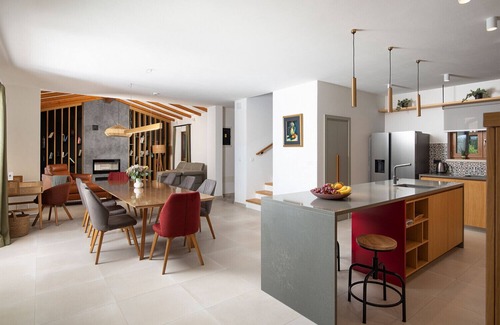Liznjan Villa | Casa Ginetto for 8 people near Pula with infinity 45 m2 and extra kids pool & large garden
