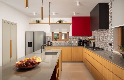 Liznjan Villa | Casa Ginetto for 8 people near Pula with infinity 45 m2 and extra kids pool & large garden