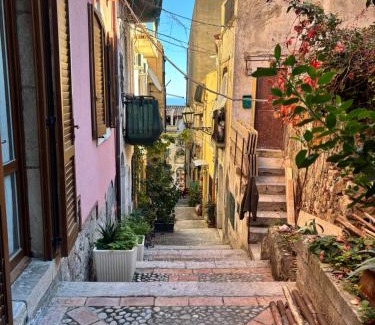 Taormina City Centre Apartment | Casa Giorgio