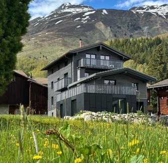 Sedrun Apartment | Casa Glisch