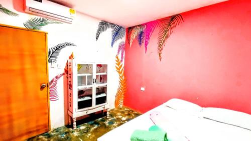 Bonda House | Casa Gloria Hostal