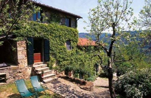 Pietrabuona House | Casa Grande del Podere Piastriccio - apartment for 4 people