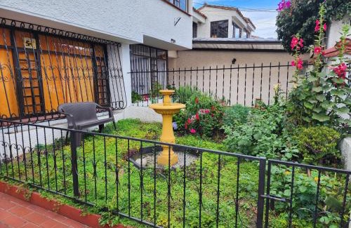 Suba House | Casa Hotel Jardin Utópico