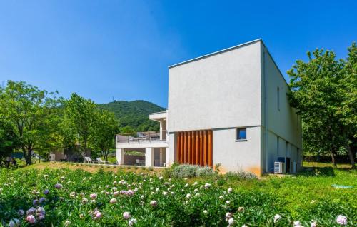 Rukavac Villa | Casa il Giardino Segreto by Villas Guide
