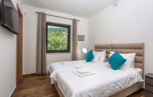 Rukavac Villa | Casa il Giardino Segreto by Villas Guide