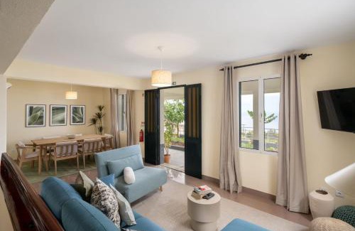 Imaculado Coracao de Maria House | Casa Imaculado Coração by An Island Apart