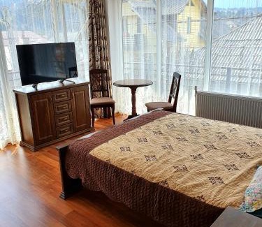 Borsa House | CASA IONUȚ